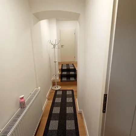 Nest Hamm-pelkum 1 Bis 4 Personen *